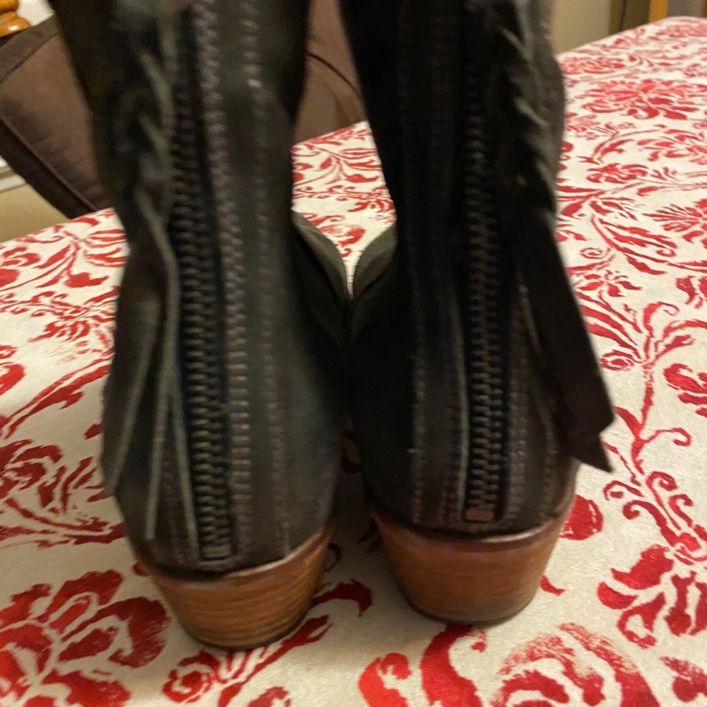 BASKE Boots - Picture 4 of 5